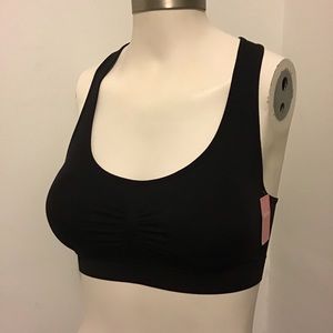 NWT Black Ruched sports bra with removable cups